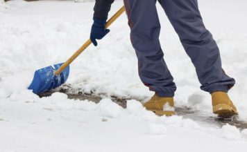Usuwanie śniegu – to nie łatwe! Usuwanie śniegu – to nie łatwe!