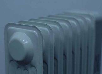 Grzejnik łazienkowy w stylu retro – czemu jest popularny?