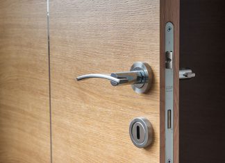 Komu dedykowane są ekskluzywne drzwi