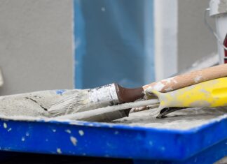 Czy da się pomalować okleinę?