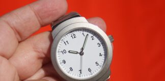 Jak działa stoper do drzwi przesuwnych?