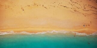 Co najlepiej przewodzi ciepło na podłodze?