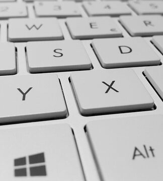 Jak Przykleić obrzeże ABS?