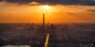 Które miasta nie strzelają w Sylwestra?