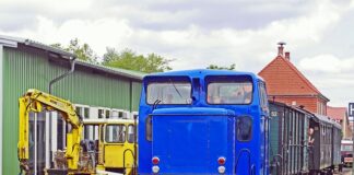 Czy można skleić klosz lampy?