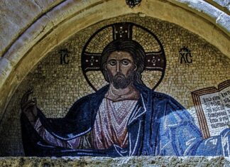 Ile powinno zachodzić nadproże na mur? Ile powinno zachodzić nadproże na mur?