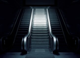 Co dać pod parapet?