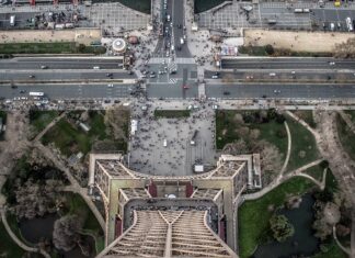 Jaka powinna być wysokość od podłogi do parapetu?