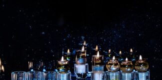 Jak się zapala zimne ognie?