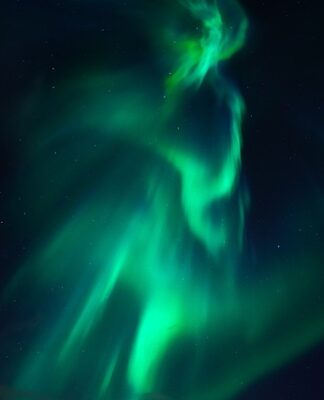 Czy okno może wypaść od wiatru?