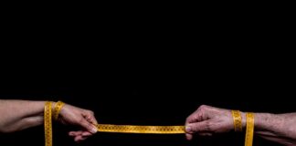 Ile się bierze za metr ogrodzenia betonowego?