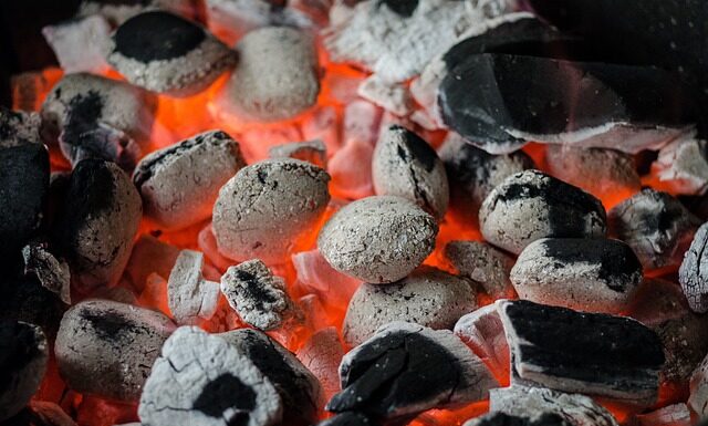 Czym się różni Piec indukcyjny od elektrycznego?